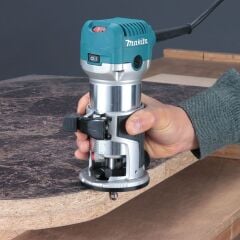 MAKİTA RT0702C Avuç Tip El Frezesi 710 Watt